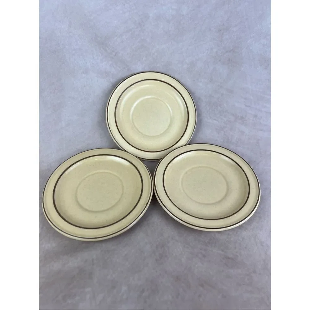 Vintage Pfaltzgraff Plates Set of 3